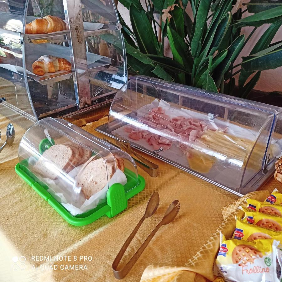 Paradiso Hotel Ristorante Riaci Capo Eksteriør billede