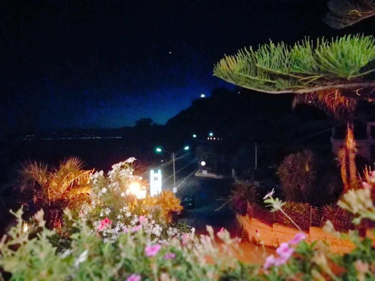 Paradiso Hotel Ristorante Riaci Capo Eksteriør billede