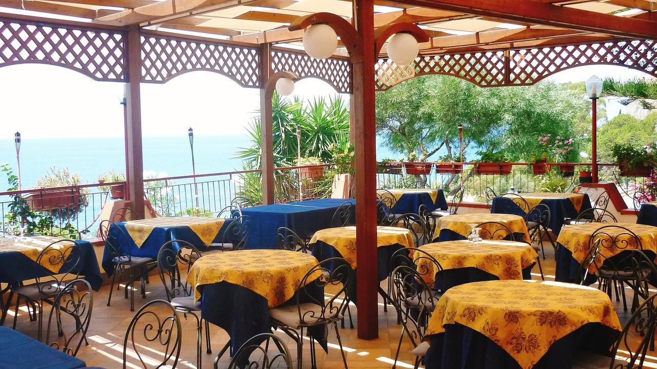 Paradiso Hotel Ristorante Riaci Capo Eksteriør billede